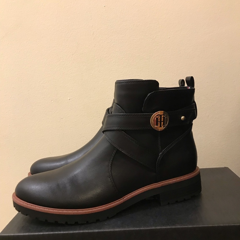 Tommy Hilfiger Women black ankle boots